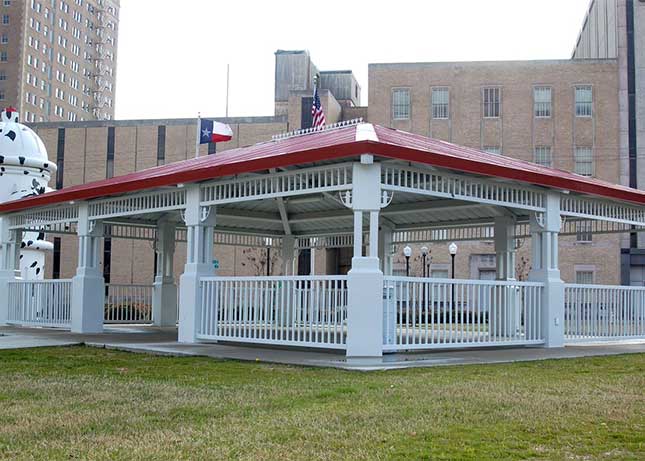 Outdoor Shelter or Park Pavilion in Texas Design Build by Kraftsman