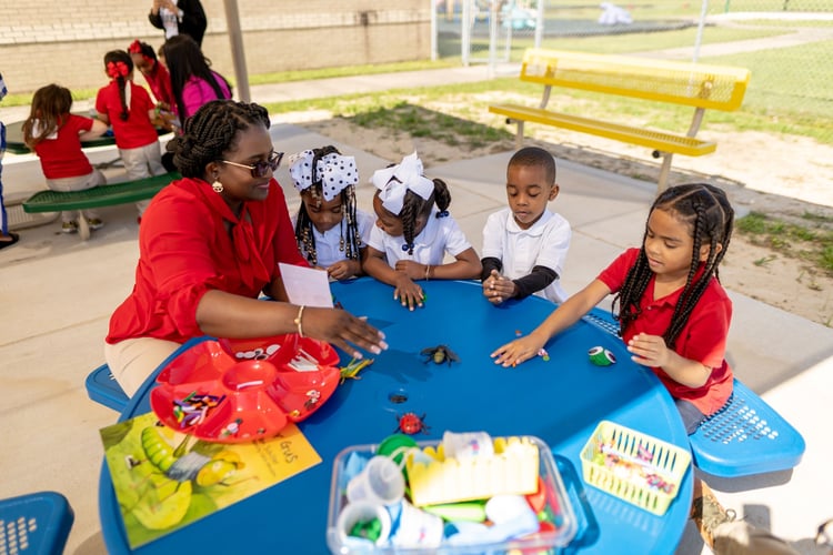 Wheatley School-Texas-Site Amenities-Round Childrens Table-TS46RACS-ELEM-View 45