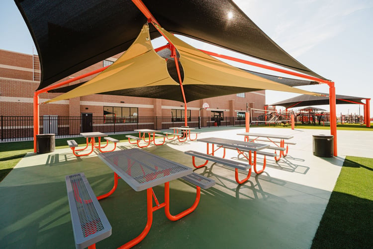 Wink Elementary School_TX_Shade Site Amenities_Sand Dollar Sail Shade Regal Rectangle Table (1)