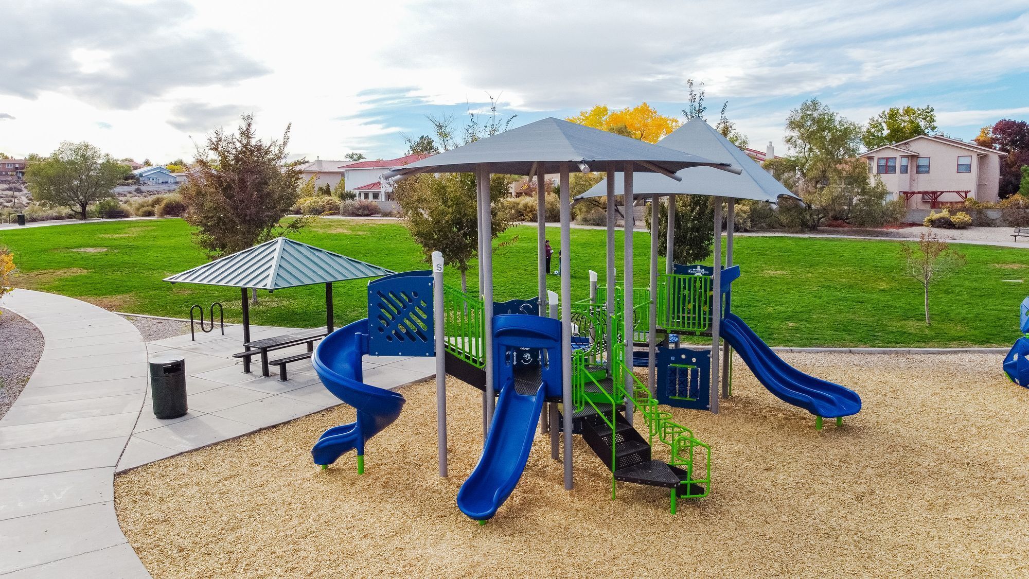 Hunters Run-NM-Playgrounds-PS5-73173-View 06 (1)