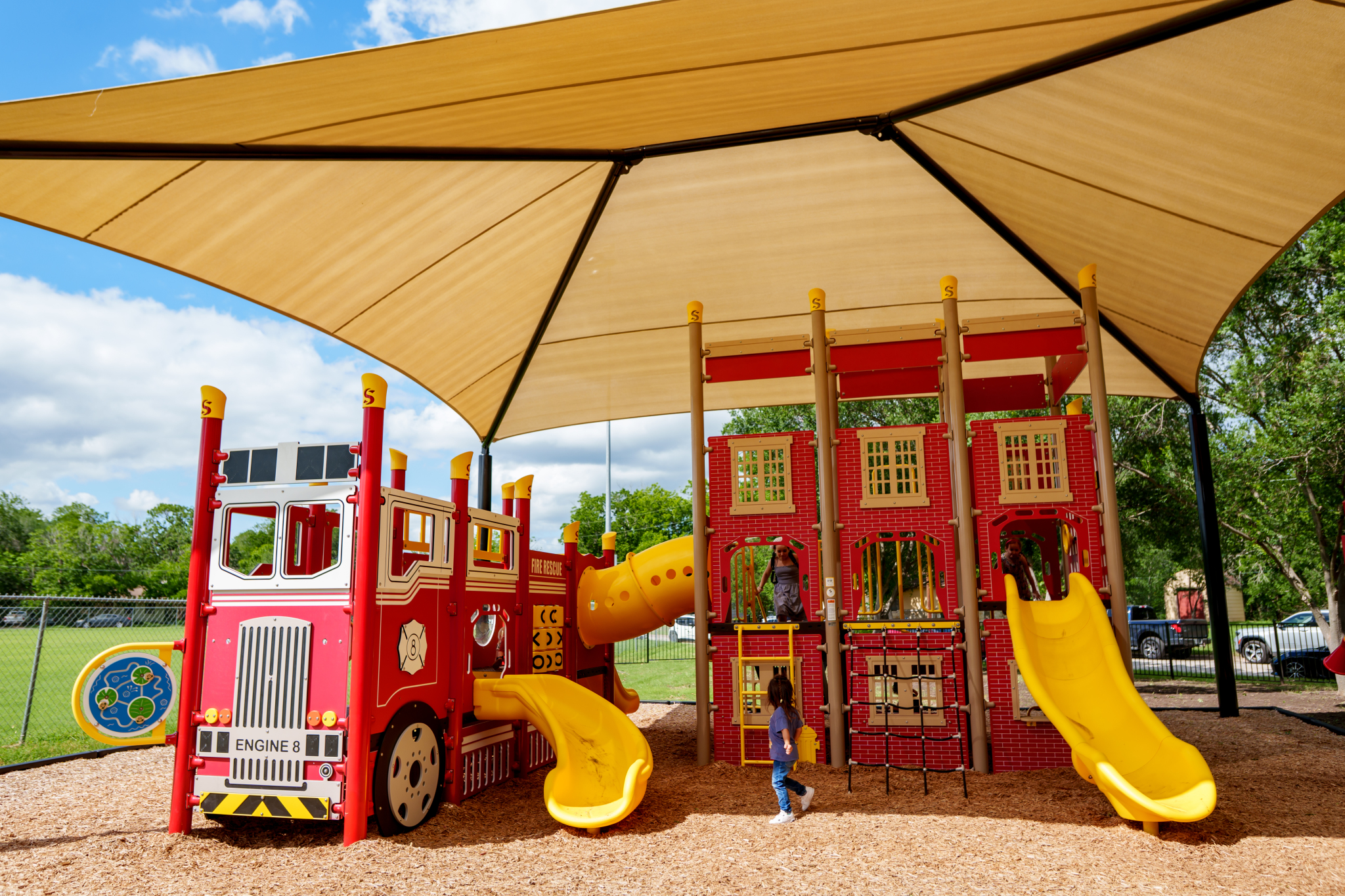 Cielo_Park_Airplane_Theme_Playground